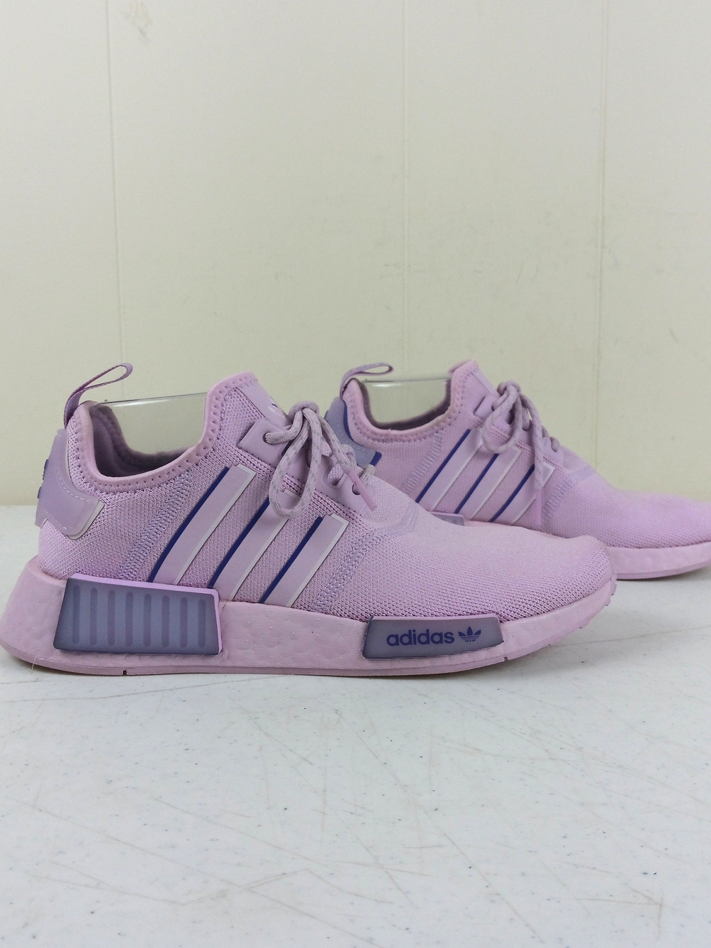 adidas Women’s NMD R1 Lavender Athletic Sneakers Size 7 Lace Up Running Shoes